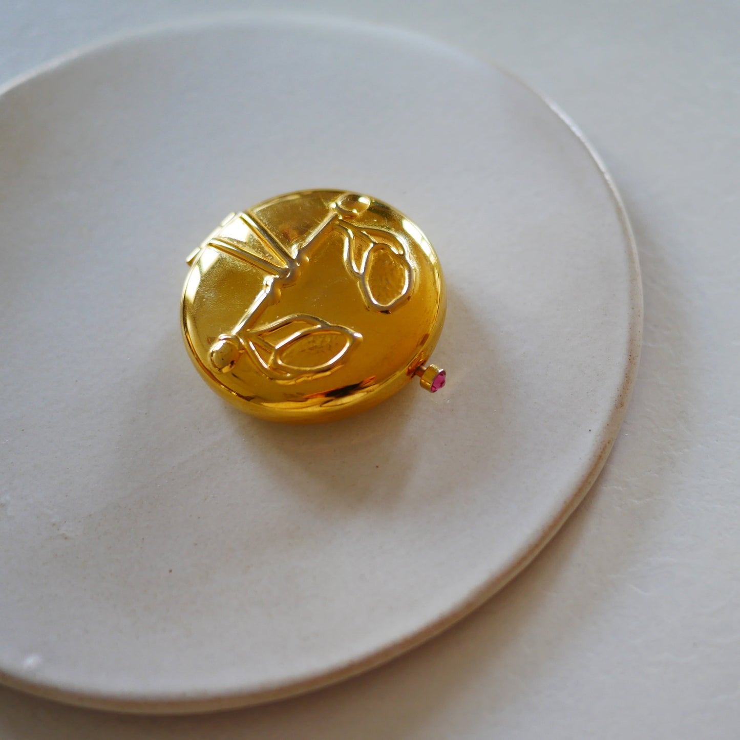 184 Vintage美國Estee Lauder天秤座年份限定粉餅盒