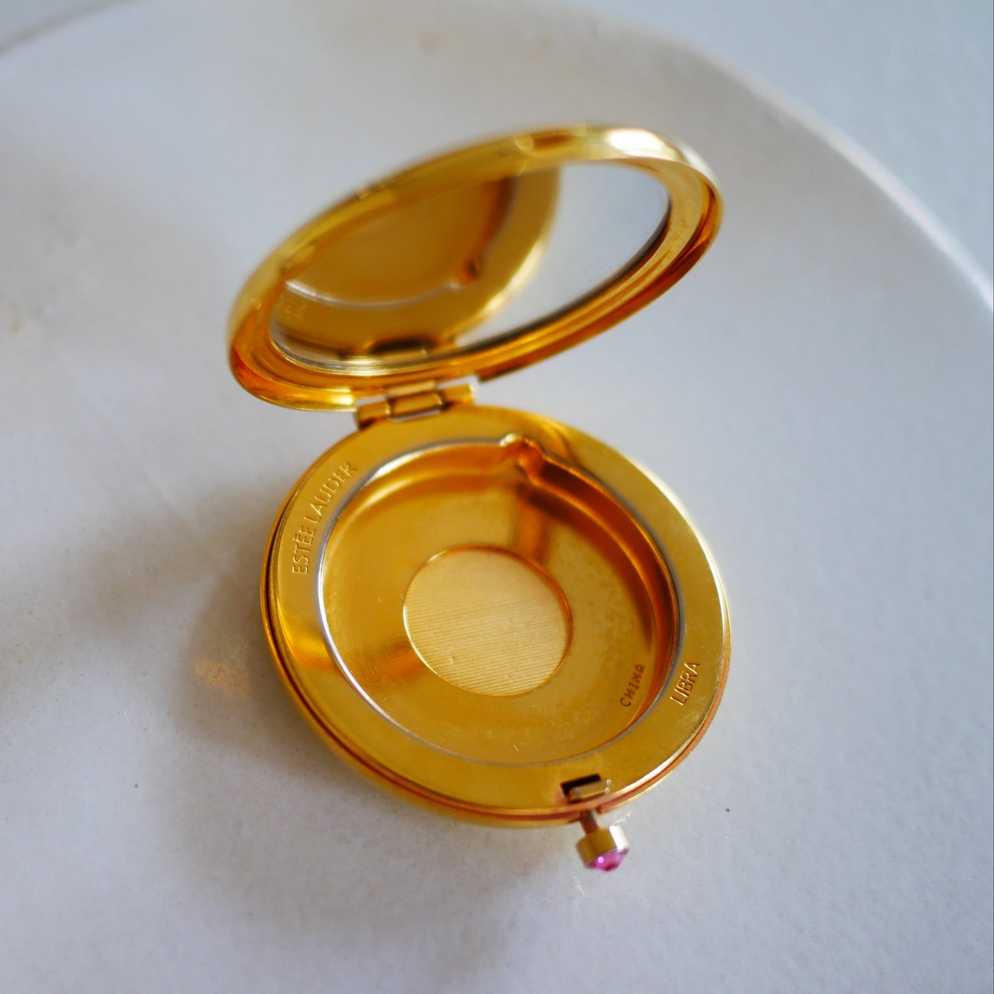 184 Vintage美國Estee Lauder天秤座年份限定粉餅盒