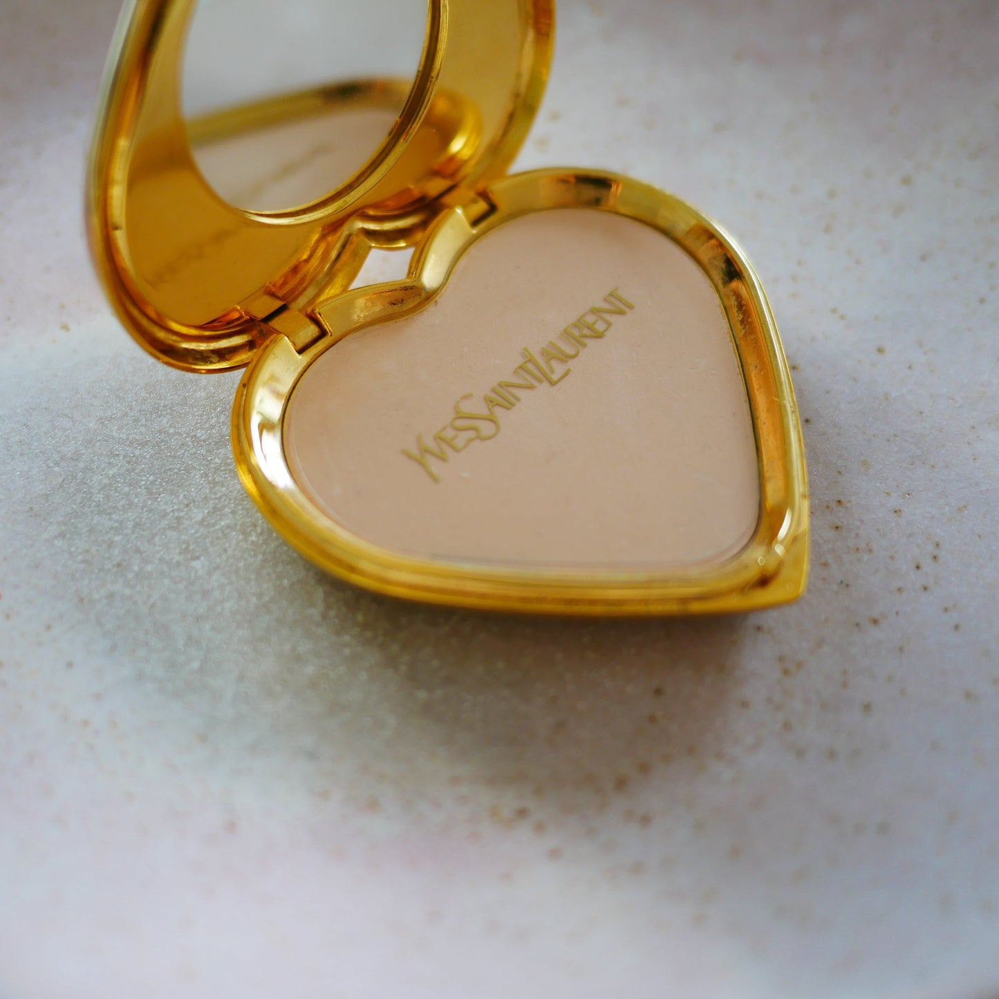 187 Vintage法國Yves Saint Laurent by Robert Goosens古董粉餅盒