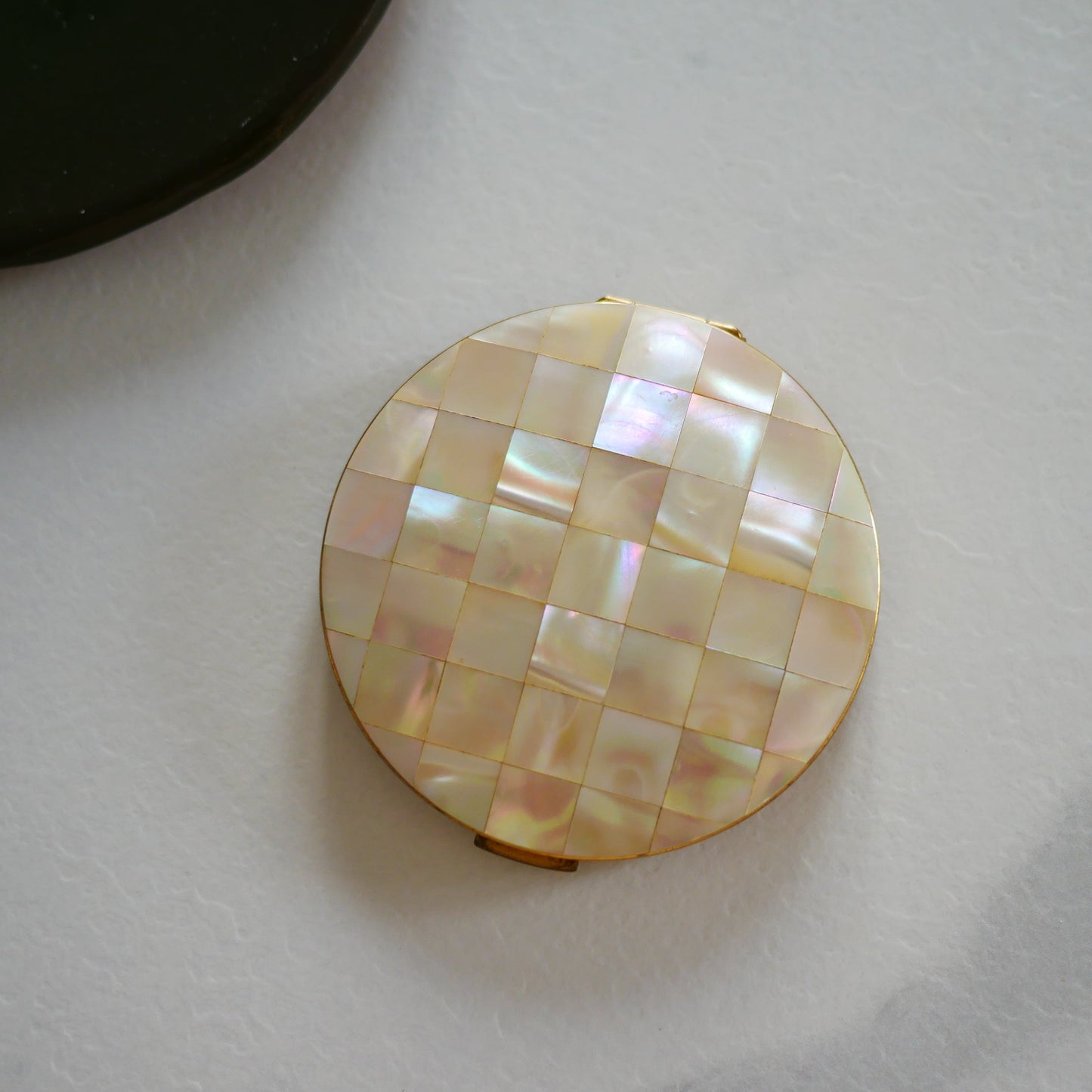 181 Vintage British Stratton Antique Powder Compact Box