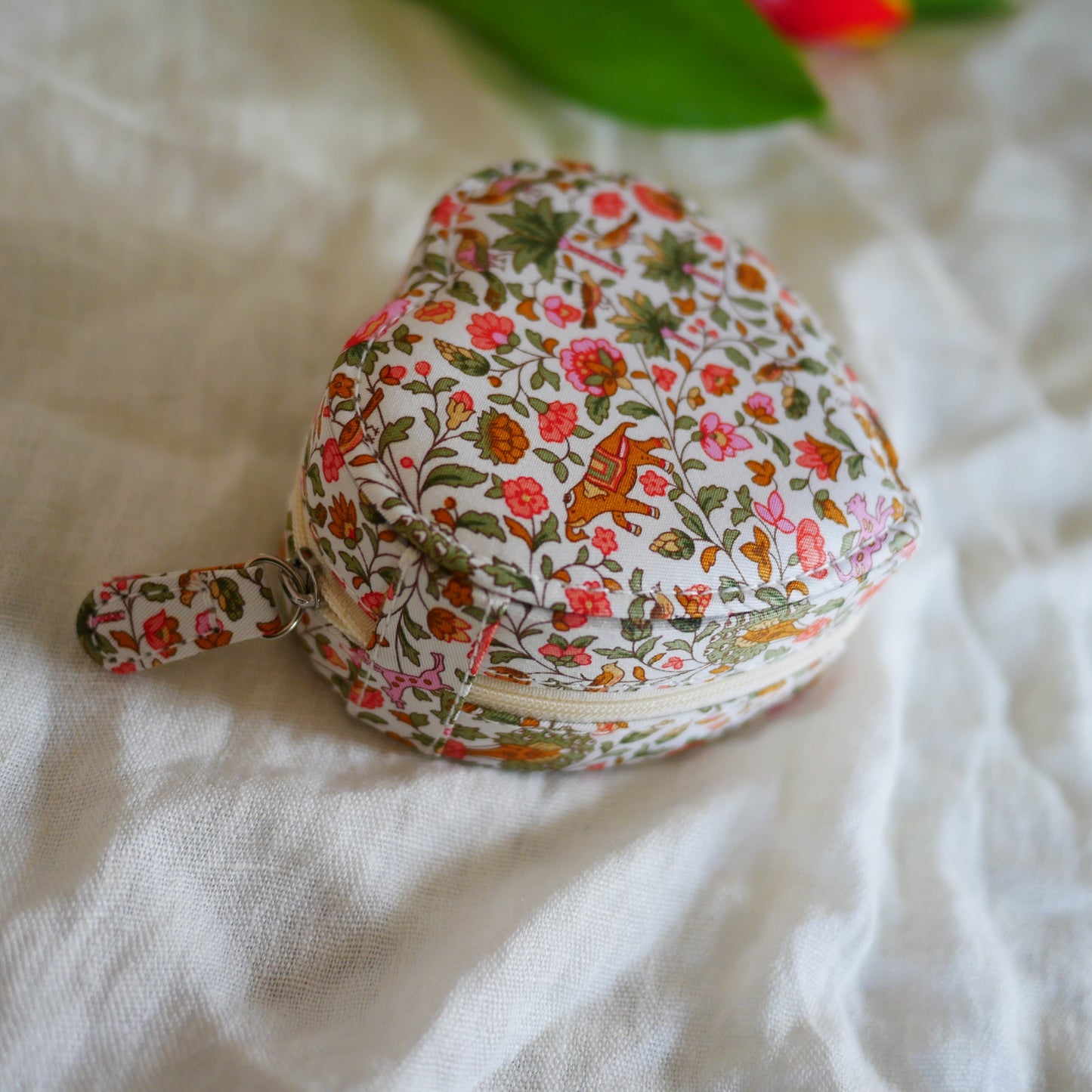 Imran British Liberty floral heart-shaped jewelry box