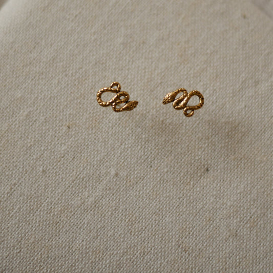 Sacha Serpent蛇形耳釘耳環